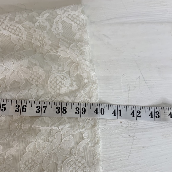 T8 Vintage Vanity Fair slip for dresses creamy white size small - Picture 12 of 14